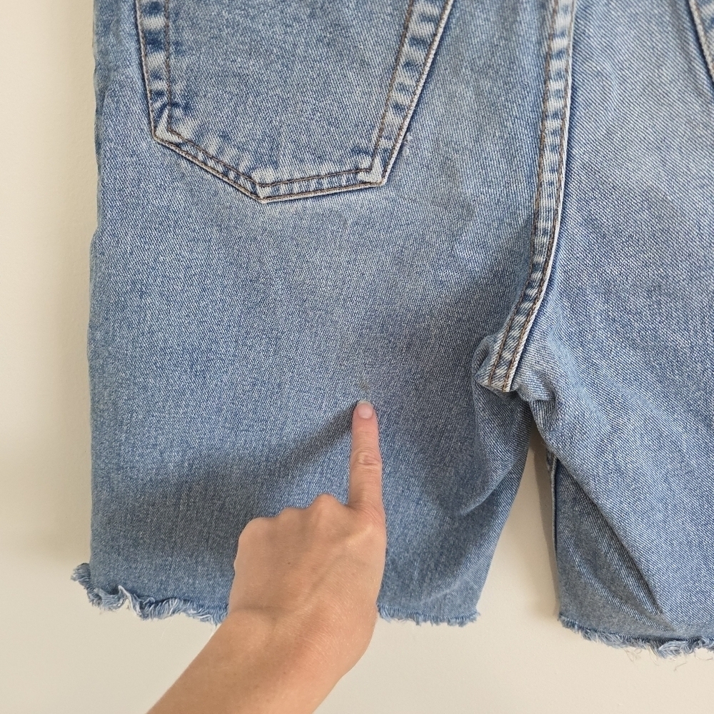 Vintage Bermuda Short Cut Off Denim Blue Jean Shorts NEVADA - Picture 5 of 7